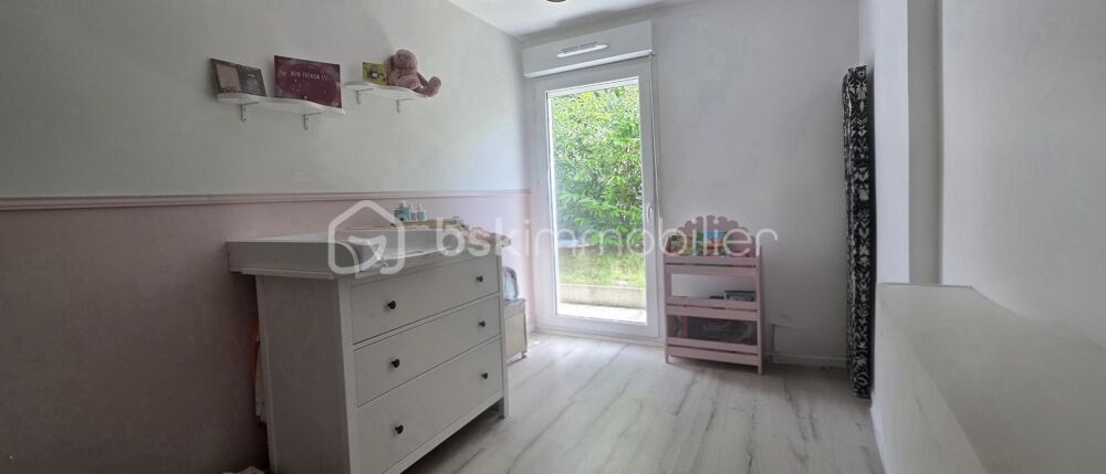 Vente Appartement COUP DE CŒUR – APPARTEMENT F3 RÉCENT AVEC JARDIN PRIVATIF Vaires sur marne