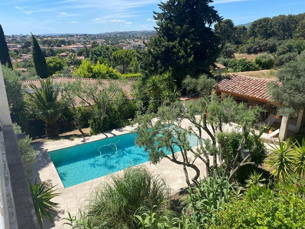 Maison Allauch 7 pièce(s) 200 m2 VUE PANORAMIQUE