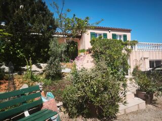  Propri�t�/ch�teau � vendre 9 pi�ces 205 m�