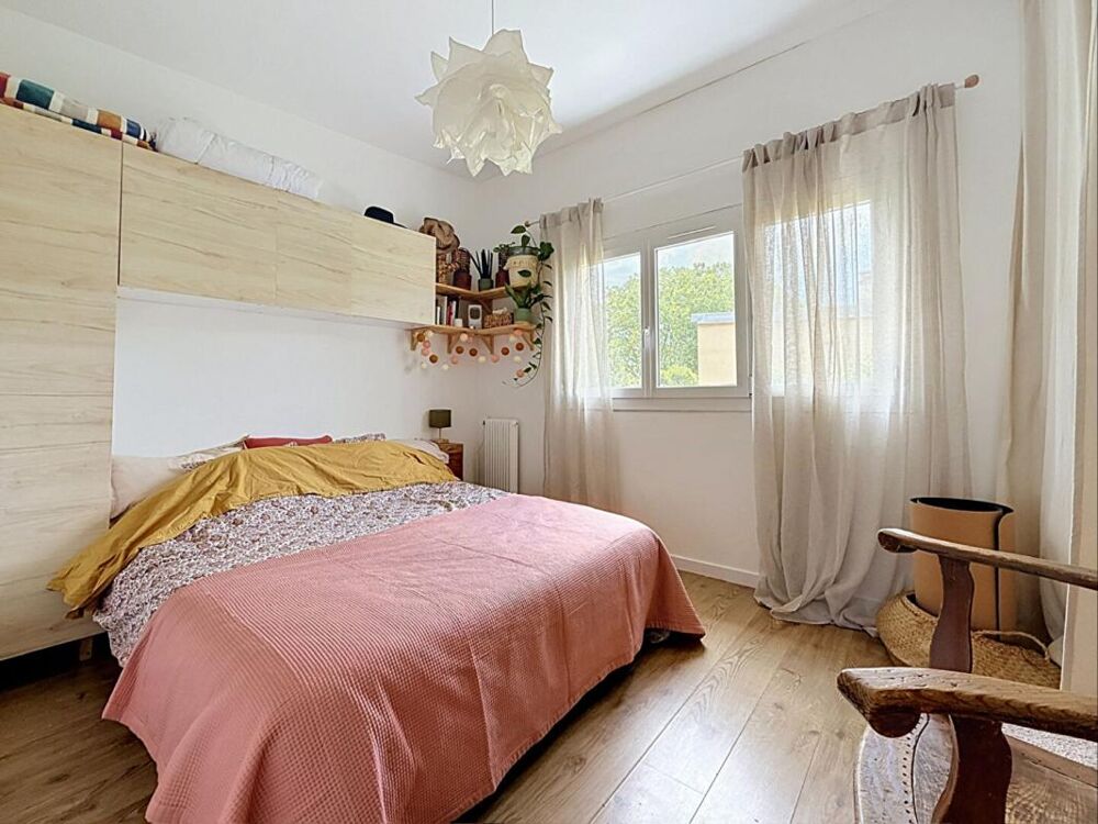 Vente Maison Charmante maison, 4 pièces , 3chambres , terrasse et jardin Villejuif