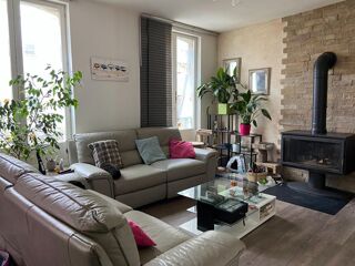  Immeuble à vendre 8 pièces 162 m²
