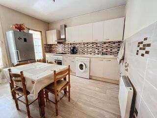  Immeuble  vendre 3 pices 168 m