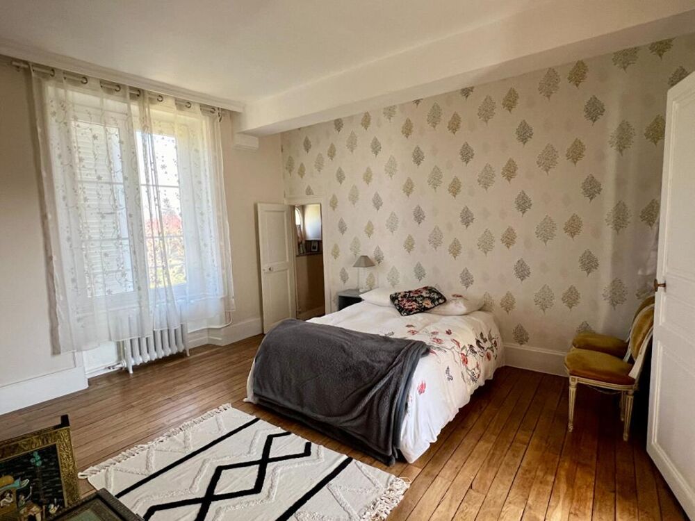 à vendre  Propriété/château Vendôme (41100)