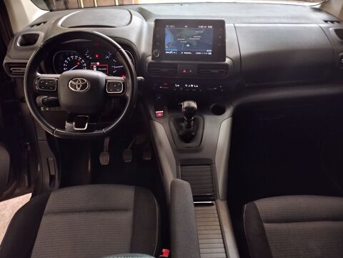 Proace city 1.5 130 D-4D EXECUTIVE 2021 occasion 06640 Saint-Jeannet