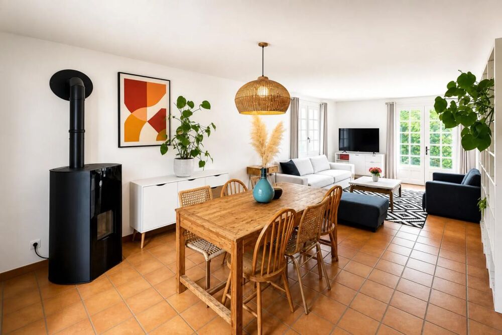 Vente Maison Maison de 8 pièces de 156 m² à Bailleau-Armenonville Bailleau armenonville
