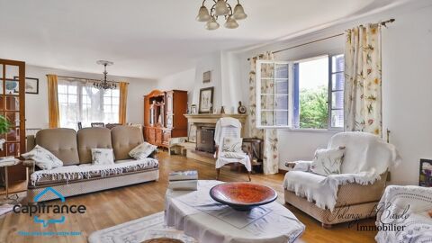   Nizas  Maison 5 pices, 193 m + T2 indpendant, sous-sol complet & terrain piscinable Maison - 5 pice(s) - 193 m