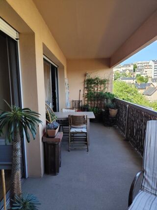  Appartement à louer 2 pièces 53 m²