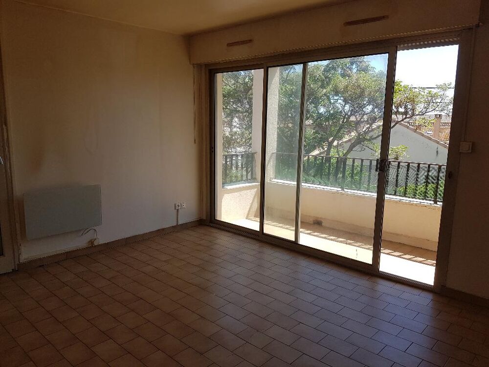 Location Appartement Appartement T2 dans une résidence calme, sécurisée, proches des commerces et toutes commodités Agde