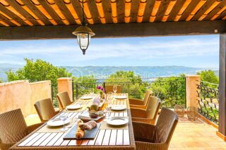  Villa à vendre 6 pièces 187 m²