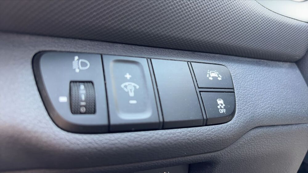 Ioniq 1.6 GDi 141 Hybrid DCT6 Creative - Automatique 2018 occasion 33500 Libourne