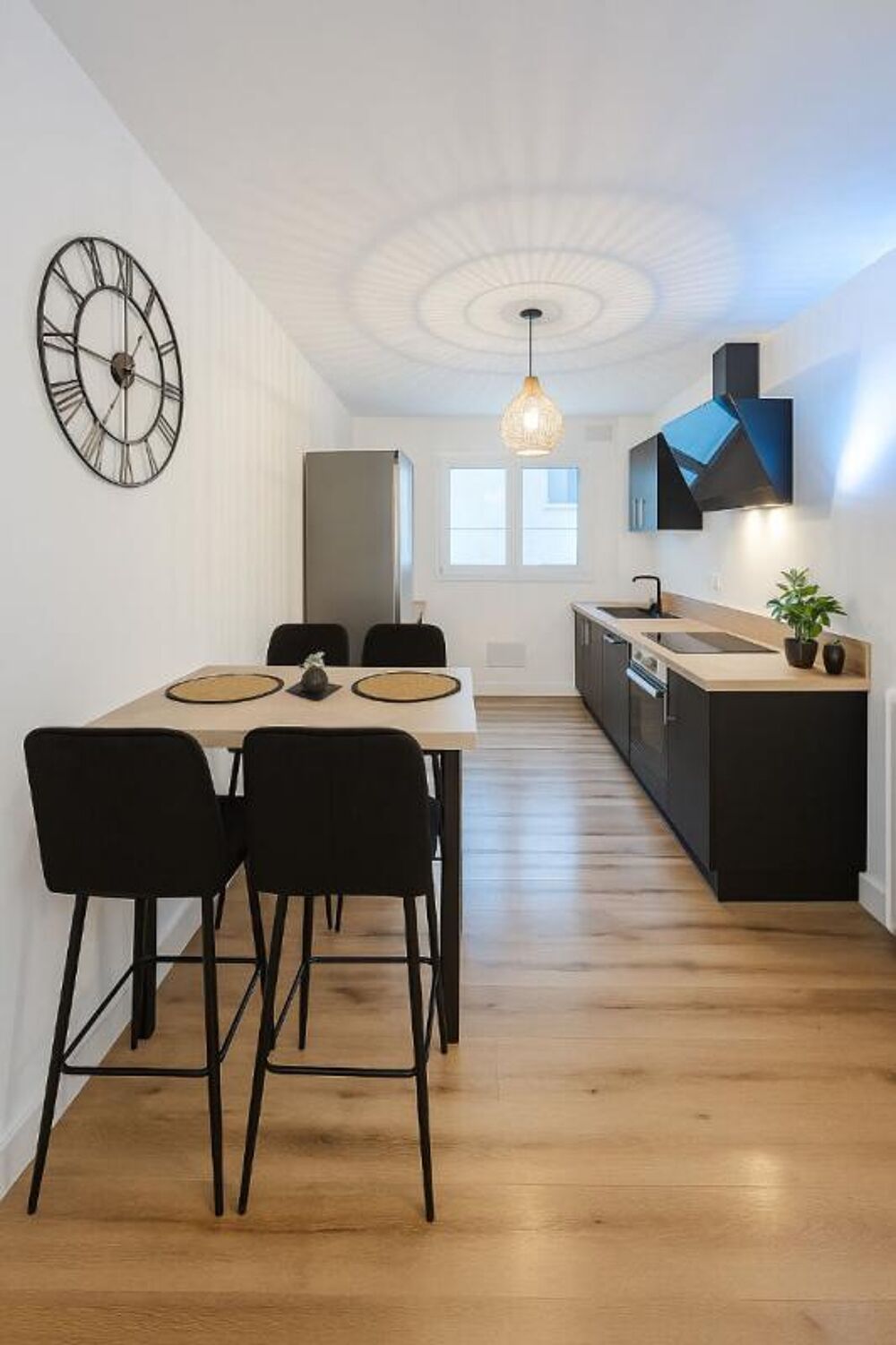 Appartement T2 entièrement rénové et meublé Hyper centre de Pau