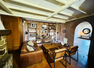  Immeuble � vendre 7 pi�ces 141 m�