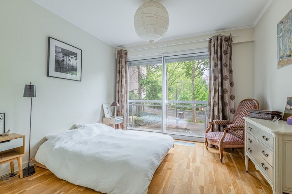 Vente Appartement Appartement à vendre 5 pièces LYON 6EME ARRONDISSEMENT (69) Parking, vue Rhône Lyon 6