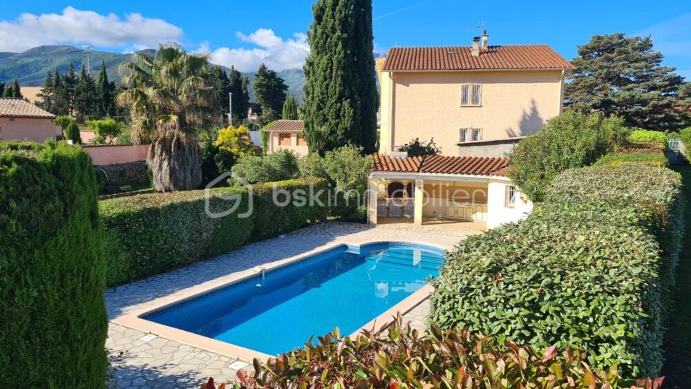 VILLA 4 FACES - VUE SUR LE CANIGOU - 4 CHAMBRES - PISCINE - GARAGE