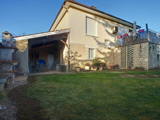  Maison  vendre 7 pices 134 m