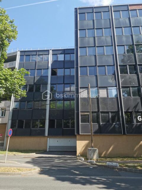 BUREAU DE 30M&sup2; A LOUER 749 91000 Evry