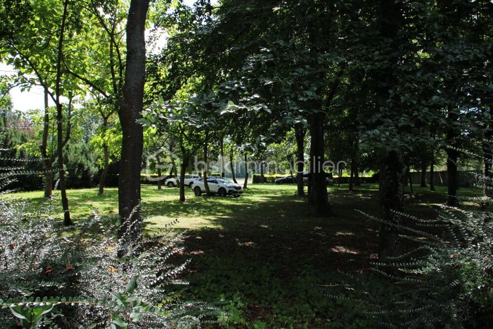  vendre  Proprit/chteau Mzires-sur-Oise (02240)