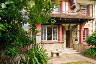  Maison à vendre 8 pièces 175 m²