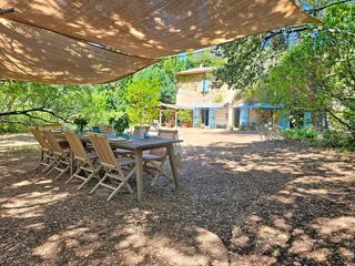  Villa à vendre 10 pièces 250 m²