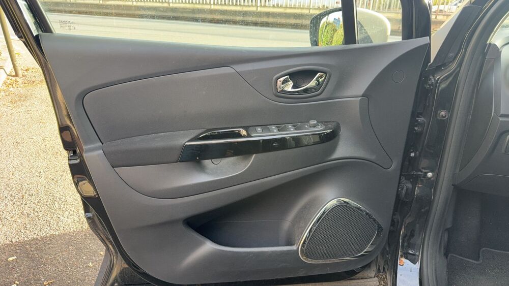 Captur 1.2 TCe 120 Energy EDC Intens 2015 occasion 78100 Saint Germain En Laye