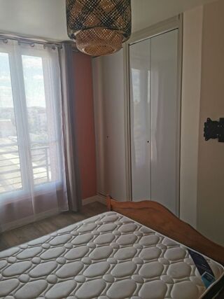  Appartement à louer 2 pièces 42 m²