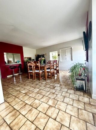  Maison � vendre 10 pi�ces 240 m�