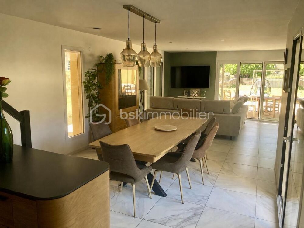 Vente Maison Maison neuve de 170 m² avec terrain de 1 500 m² et local professionnel Wassy