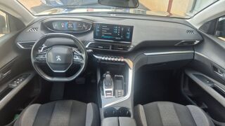 5008 1.5 BlueHDi 130 EAT8 Allure - Garantie constructeur Automati 2022 occasion 63000 Clermont Ferrand
