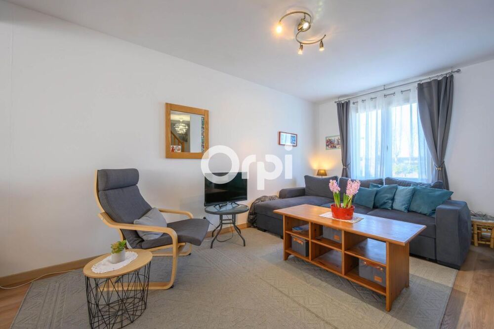 GRAND APPARTEMENT T3 + GARAGE + PLACE PARKING à Sin-le-Noble