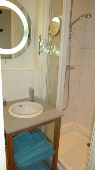  Appartement � louer 1 pi�ce 21 m� Paris 06