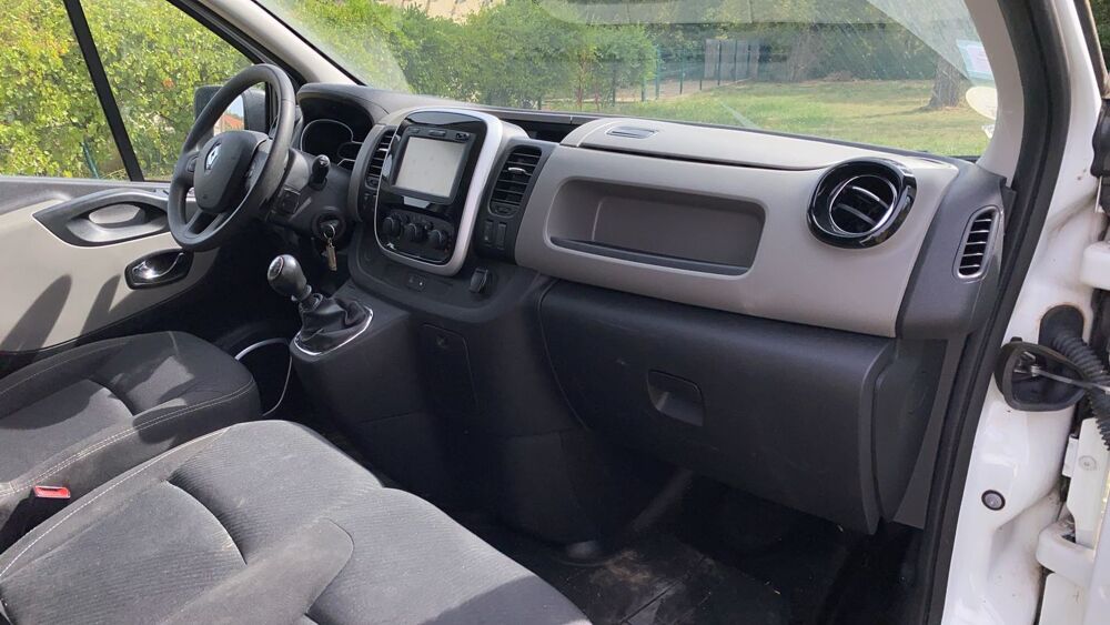 Trafic L1H1 III 1.6 DCi 145 Traffic 2018 occasion 83600 Frejus