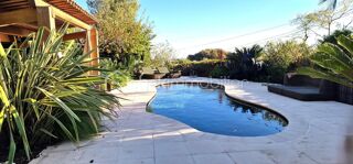  Maison  vendre 6 pices 241 m