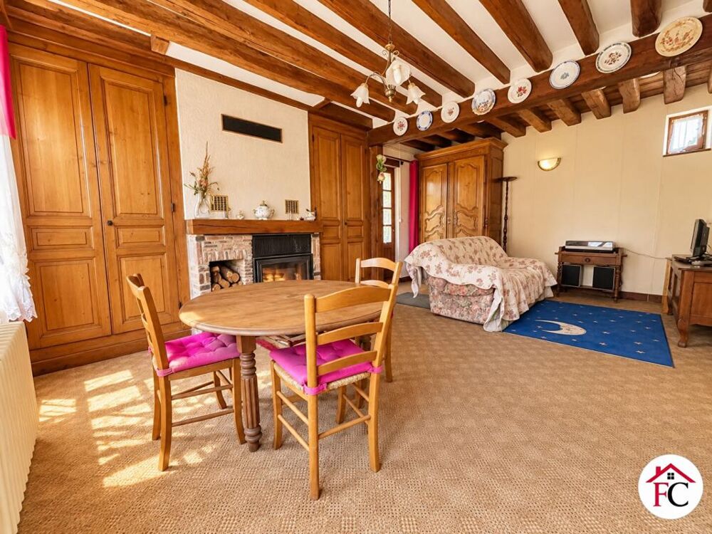 Vente Maison Maison familiale 150 m²  5 chambres Jardin 450 m² Bourg avec commerces à 8 km de L'Aigle Crulai