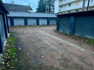  Parking / Garage à vendre 