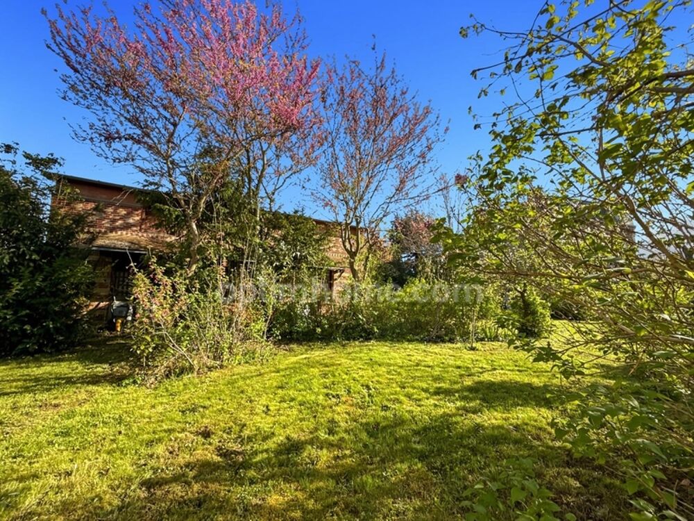Vente Propriété/Château MAISON ET DEPENDANCES - TERRAIN 440 m2 - 285 000 EUROS Beauchamp