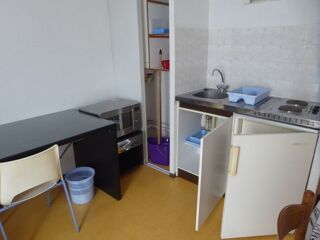  Appartement à louer 1 pièce 18 m²