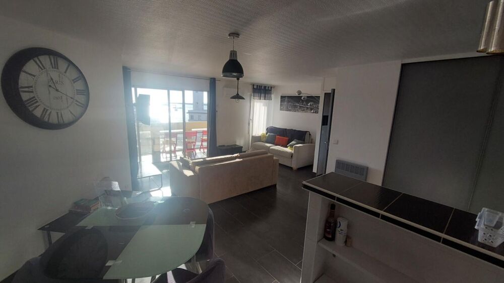 Vente Appartement Studio 36 m² avec vue panoramique sur la mer et le port Sete