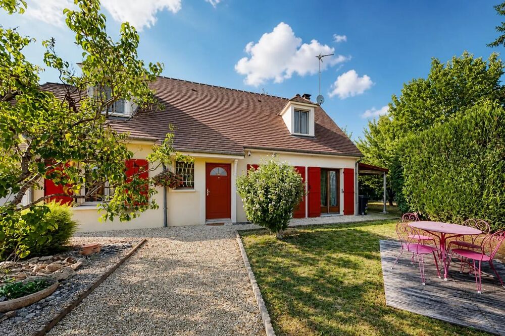 Vente Maison Maison de 5 pièces de 123 m² Loi Carrez 137m² sol à La Genevraye La genevraye