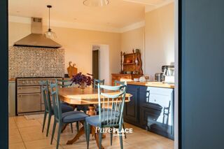  Propri�t�/ch�teau � vendre 7 pi�ces 390 m�