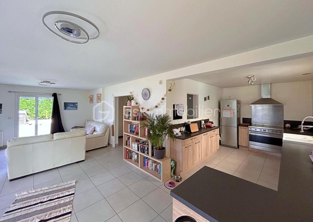 Superbe maison de campagne  6 pièces  168 m² - Terrain clos, arboré et sans vis à vis - Très calme !