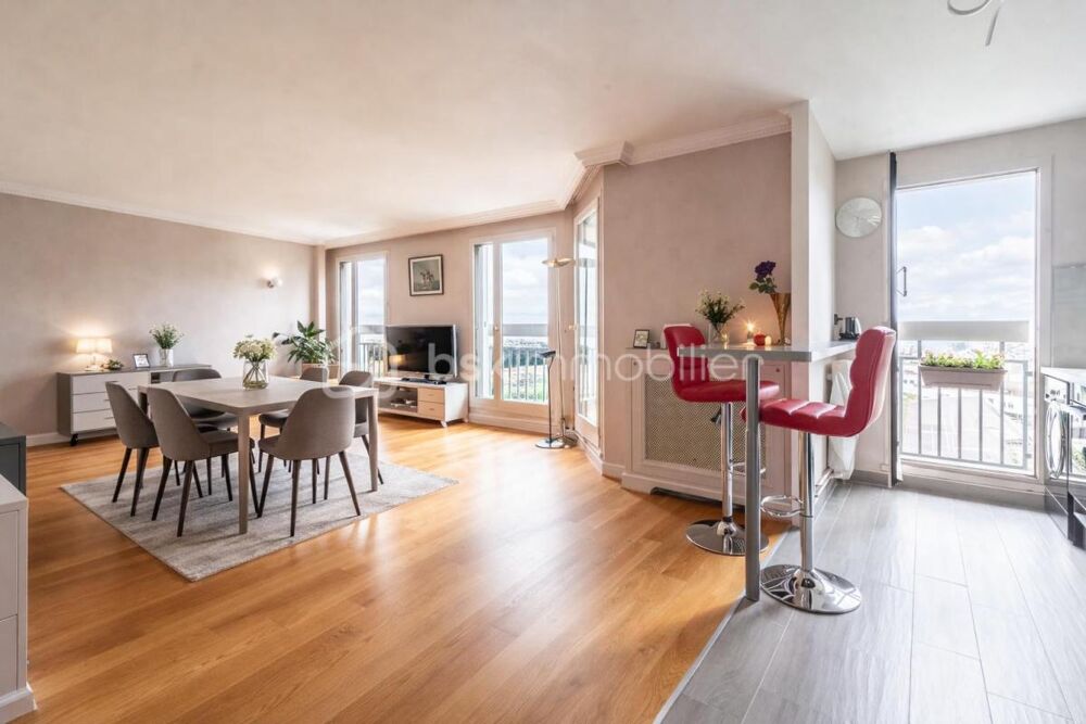 Vente Appartement Appartement de 77m² 3 pièces avec vue panoramique plus cave Paris 19