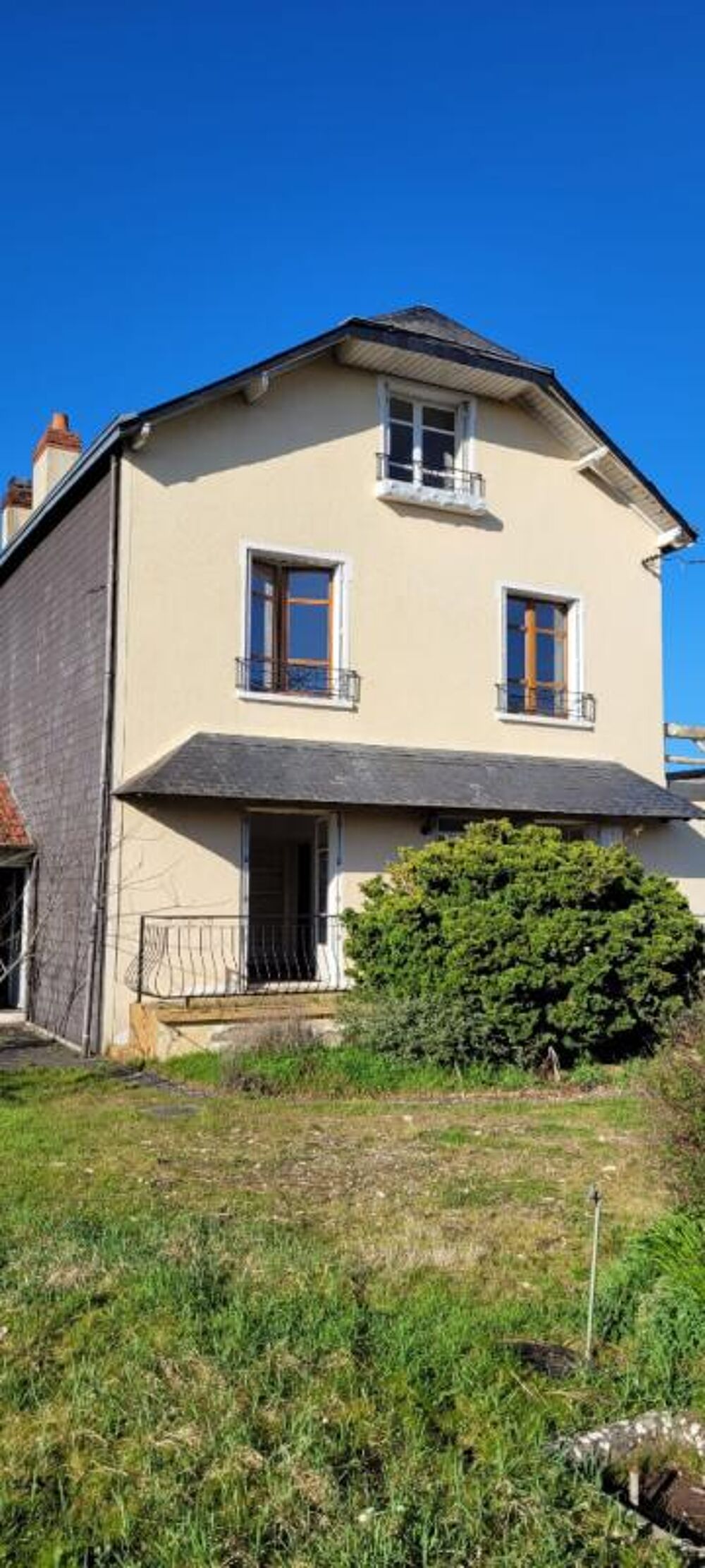 Charmante maison des années 30 ? 119 m² ? Jardin 603 m² ? Déols