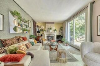  Appartement � vendre 8 pi�ces 230 m�