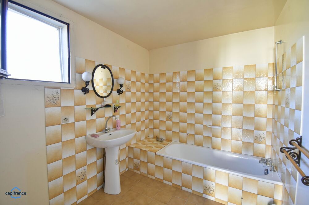 Vente Maison Maison à vendre 5 pièces LYE (36) Lye