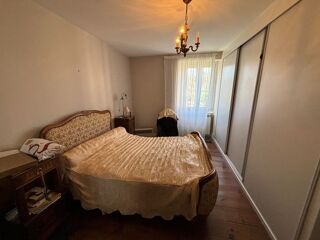 Immeuble � vendre 330 m�