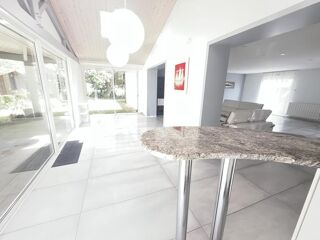  Maison à vendre 9 pièces 230 m²