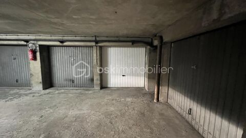 Grand box, 104 m&sup2; rare sur le secteur 945 94100 Saint maur des fosses