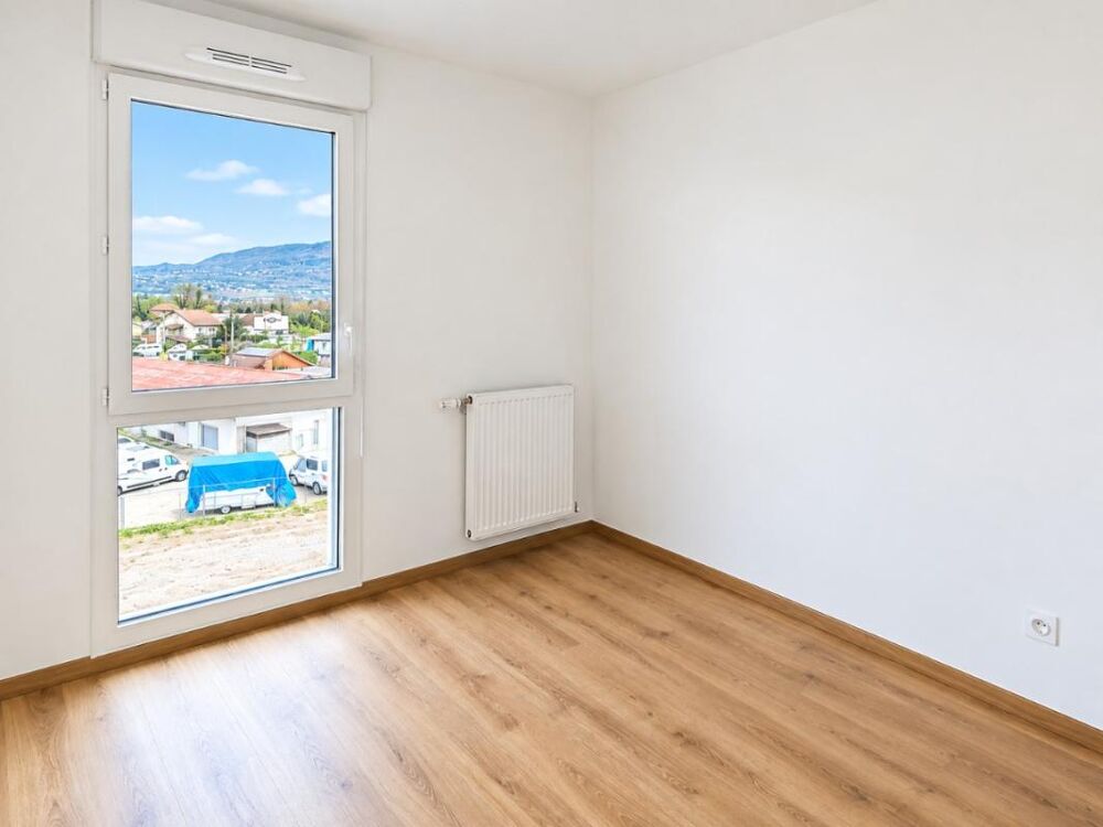 Appartement T3 avec parking et balcon à Moirans