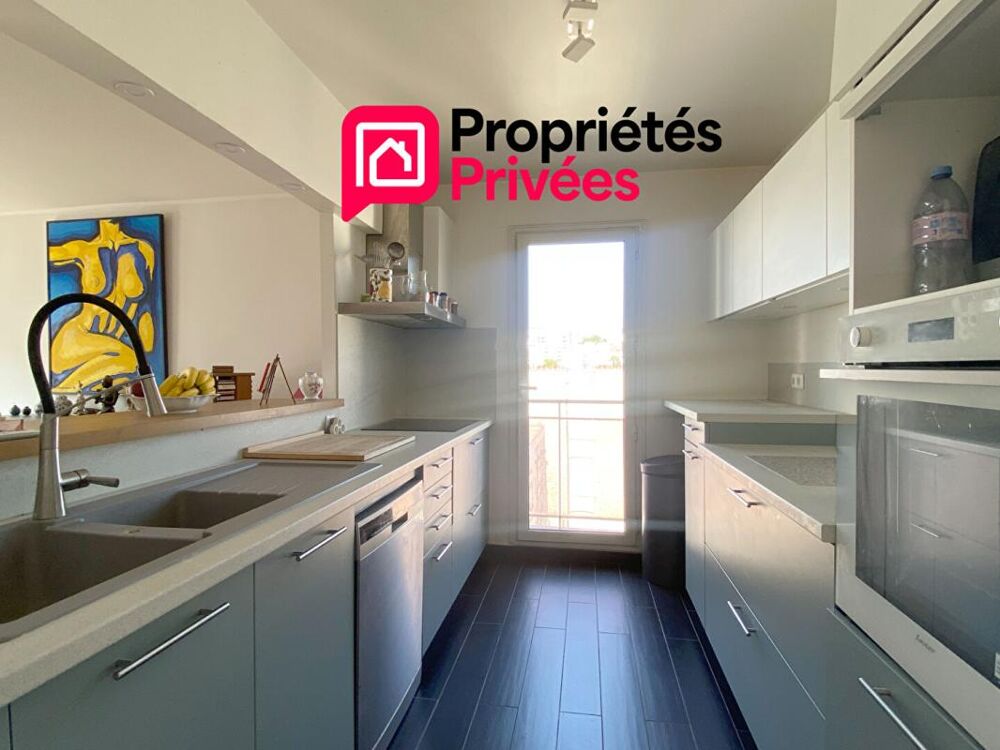 Vente Appartement 76m2 AU DERNIER ETAGE AVEC 2 BALCONS Paris 20