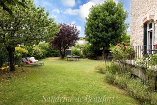  Maison � vendre 12 pi�ces 308 m�